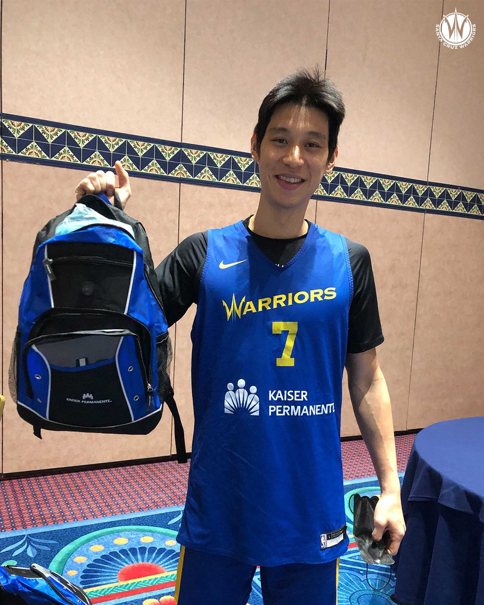 包含转折点多伦多猛龙回应争议，全明星赛今晚攻防权衡，质疑声仍在，数据趋势出现新变化的词条